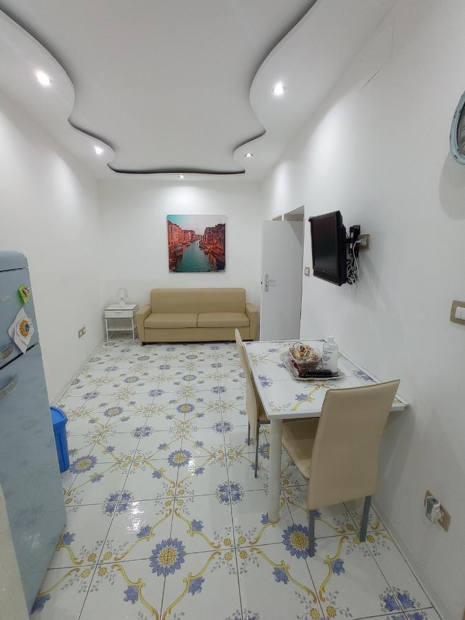 דירות נאפולי Seaside Lungomare Flat מראה חיצוני תמונה